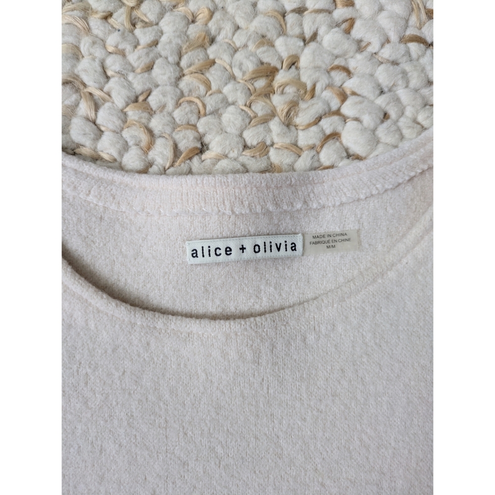 Alice + Olivia Wool Cropped Scooped Neck Three-quarter Sleeve Sweater Size M - Picture 4 of 14